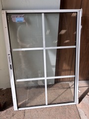 Vinyl Window 25 1\/2\