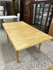 Cute Blonde Dining Table
