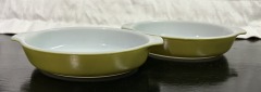 Two Pyrex Bowls