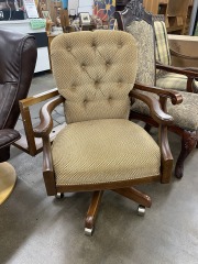 Micro Checkered Print Cozy Office Chair (As is)