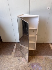 Corner Medicine Cabinet 8 1\/2 x 15