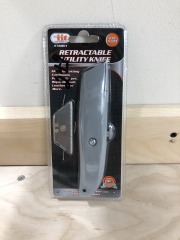 Retractable utility knife