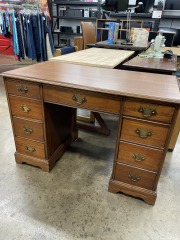 Exquisite Wood Inlay Traditional Writing Desk