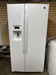 GE Refrigerator