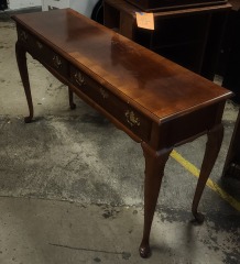 Stanley American Craftsman Collection Queen Anne Style Two-Drawer Desk