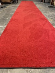 Red 29.3ft Rug