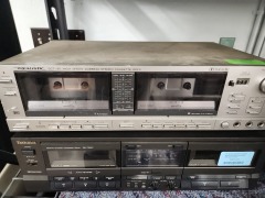 Realistic SCT-90 Dual Cassette Player FOR PARTS NO RETURNS