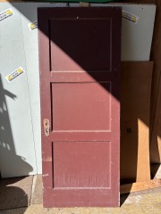 Red and White Ext Door 31-1\/2\