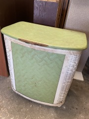 Vintage MCM Harmony House Hamper