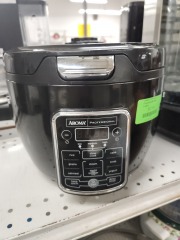 Aroma Professional Programmable Slow Cooker
