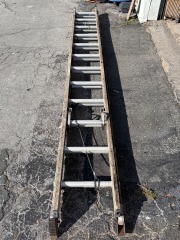 20 ft fiberglass extension ladder