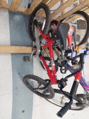 RED HUFFY STOKED 18 INCH WHEEL KIDS BIKE