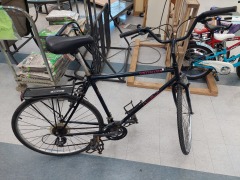 BLACK SPECIALIZED CRUZ 21 SPEED BIKE