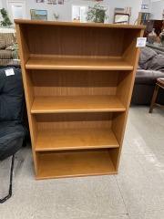 Wooden 3 level Bookshelves