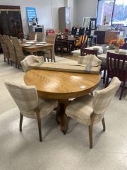 Maple Dining Set w\/ 2 leaves