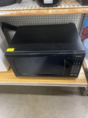 Panasonic Inverter Counter Microwave
