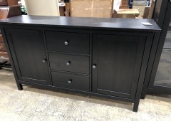 Matte Finish Black Server