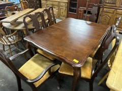DINING SET W\/6 CHAIRS