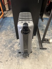 DeLonghi Full Room Radiant Heater
