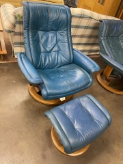 Ekornes Tealy Blue Stressless Leather Chair with Ottoman (As is)