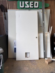 Interior W\/ Cat Door 35 1\/2 x 79 1\/4