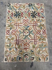 100%wool Multi white 2x3.2ft Rug