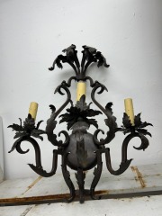 Leafy 3-Light Wall Sconce