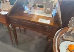 'Singer' Sewing Center #758
