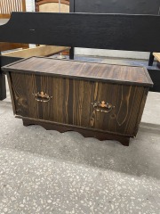 Pirate Style Wood Chest\/Bench