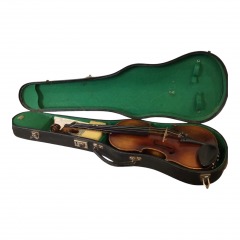 Georg Albert Fischer size 3\/4 Violin. Germany 1960.