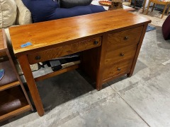 Broyhill desk 2636