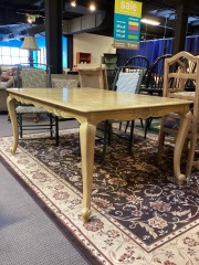 Dining Table (2 Leafs)