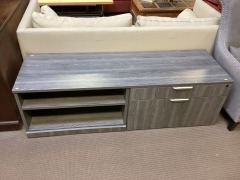 Grey Dresser