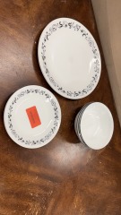 Corelle Garden Getaway Plates\/Bowls (Set of 9)