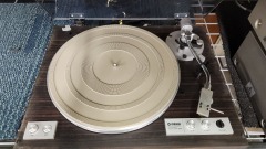 Yamaha YP-B4 Belt Drive Turntable Works Well Rare