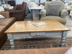 Farmhouse style Coffee Table
