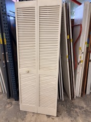 Bi-Fold Closet Door 29 3\/4\