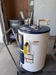 Whirlpool 28-Gallon Lowboy Electric Water Heater