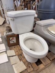 White American Standard Toilet 1.6GPF