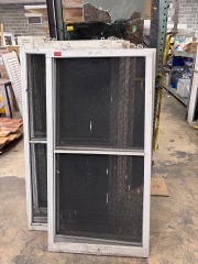 Wood Window's Screen(Approximately 32\