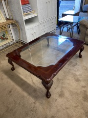 Grandiose Clawfoot Coffee Table