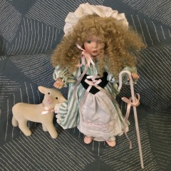 Ashton Drake Galleries Little Bo Peep Porcelain Doll And Sheep