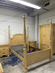 Grandiose Queen Tuscan Style Bed-Frame