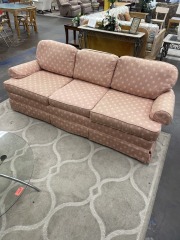 Coral The Seashell Couch