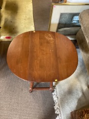 Drop Leaf Side Table