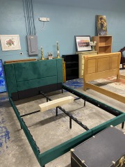 Modern Emerald Deco Queen Bed-Frame