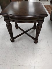 End\/ Side Tables
