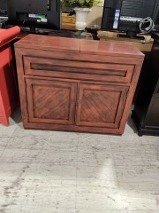 Mini Bar* 38'X 18\