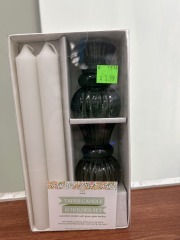 Taper candle and holder set (green or pink)