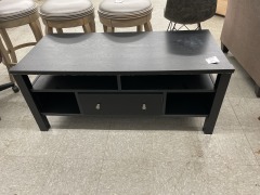 Small Tv stand